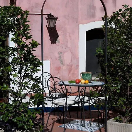 I Di Naxos Giardini-Naxos