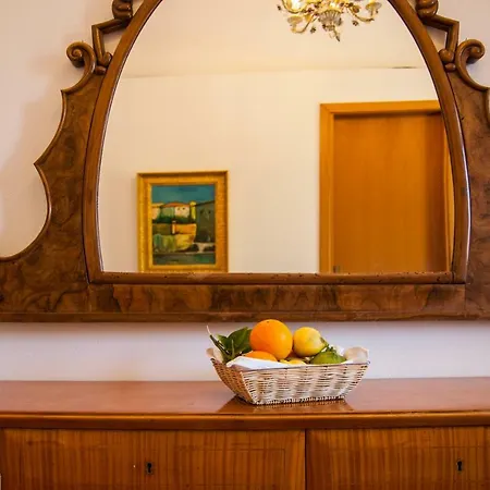 I Di Naxos Будинок відпочинку *